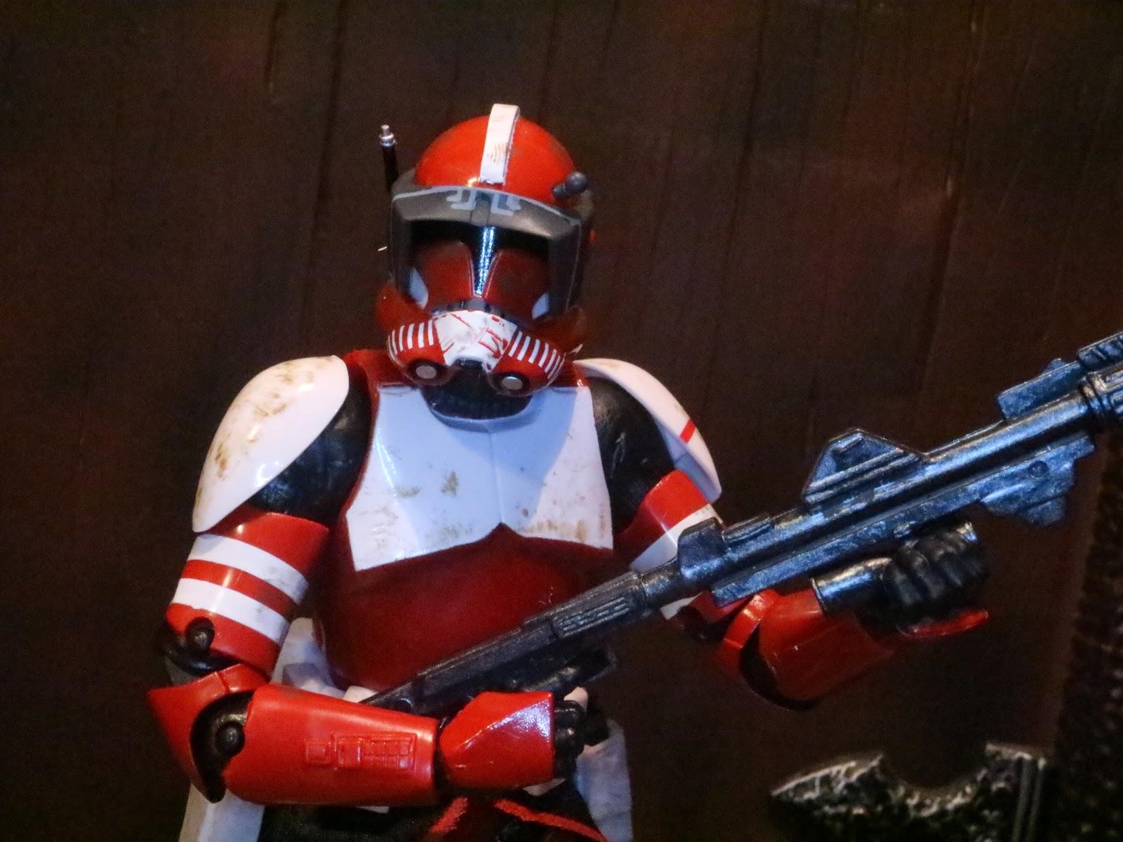 1600x1200 Action Figure Barbecue: The Road to Rise of the Skywalker: Clone Commander Fox from Star Wars: The Black Series Phase III