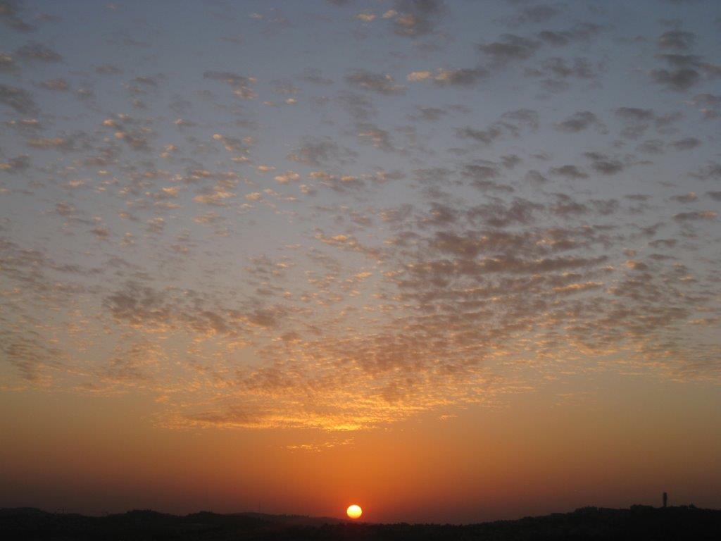 1024x768 Here Comes the Sun. Reuven Chaim Klein