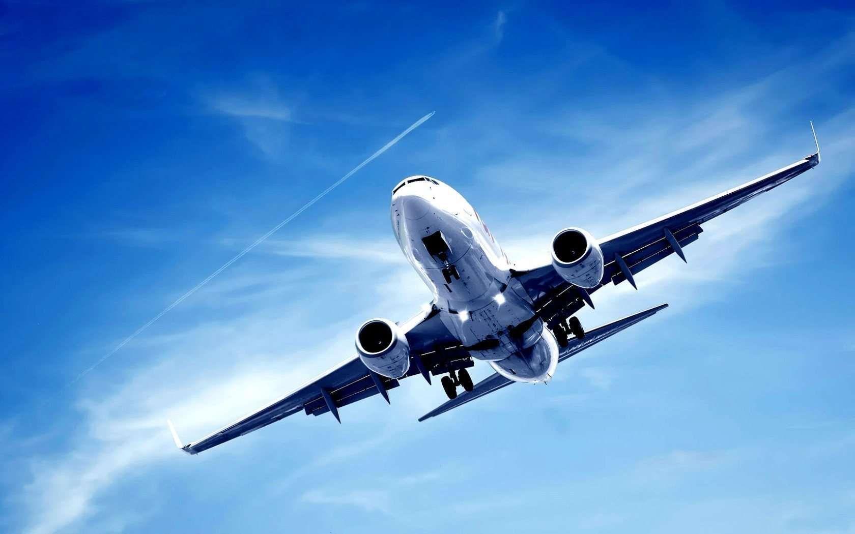 1680x1050 Commercial Big Airplane Wallpaper HD &; Wallpaper Widescreen. Airplane wallpaper, Aircraft, Cheap flights