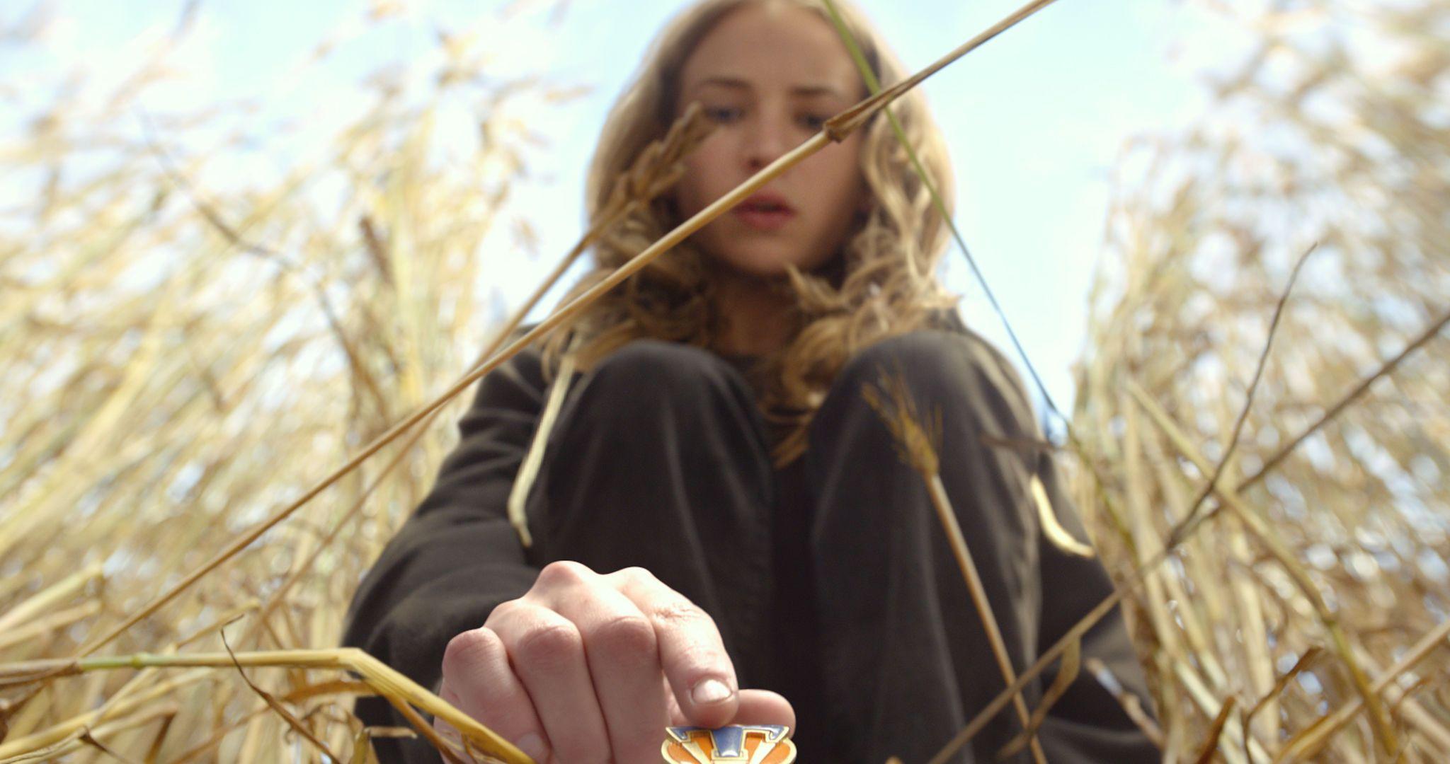 2048x1080 Tomorrowland Movie Fan Website