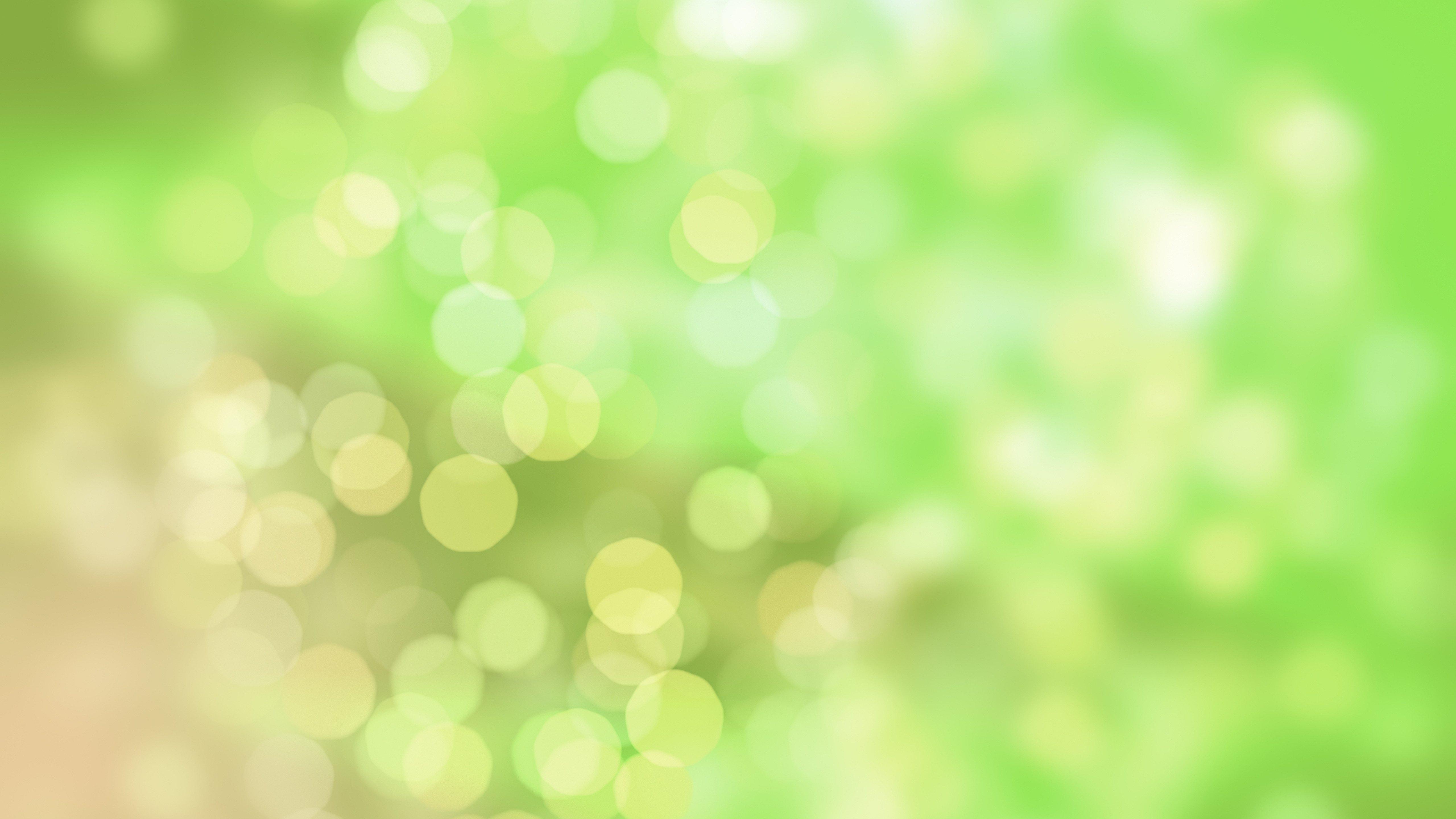 5120x2880 Green Bokeh Wallpaper