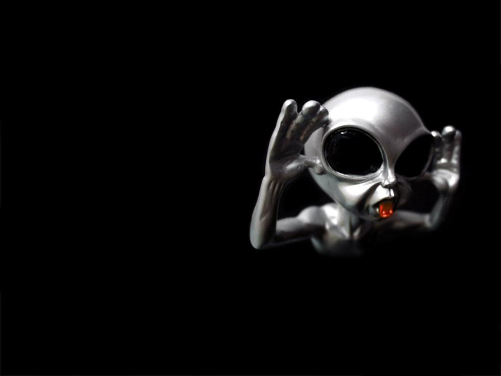 1024x768 Alien Alien