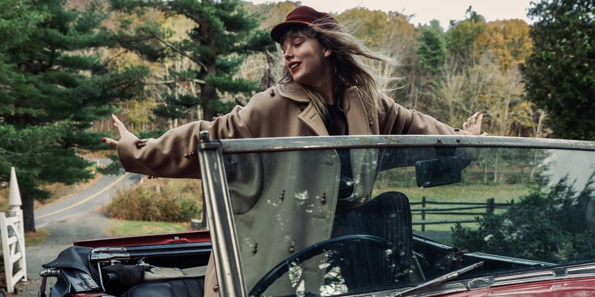 1920x960 Taylor Swift mends broken hearts with the release of Red Taylor's