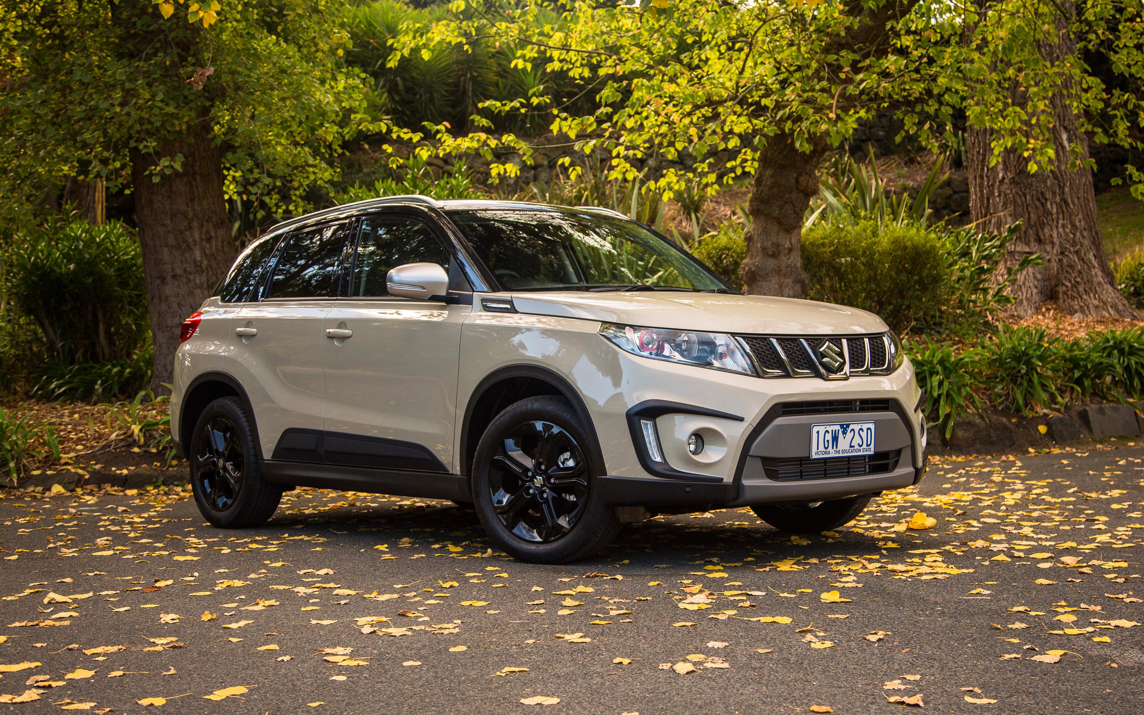 3840x2400 Download wallpaper Suzuki Vitara, 2017 cars, 4k, crossovers, japanese cars, Suzuki for desktop with resolution 3840x2400. High Quality HD picture wallpaper