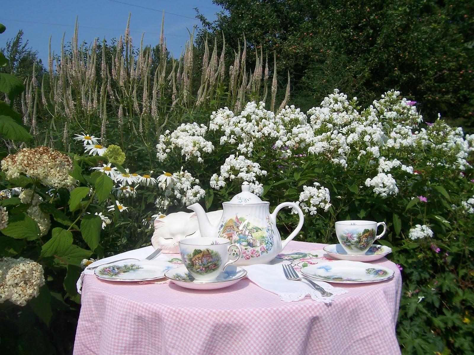 1600x1200 Two Cottages And Tea: Cottage Flower Garden Tea