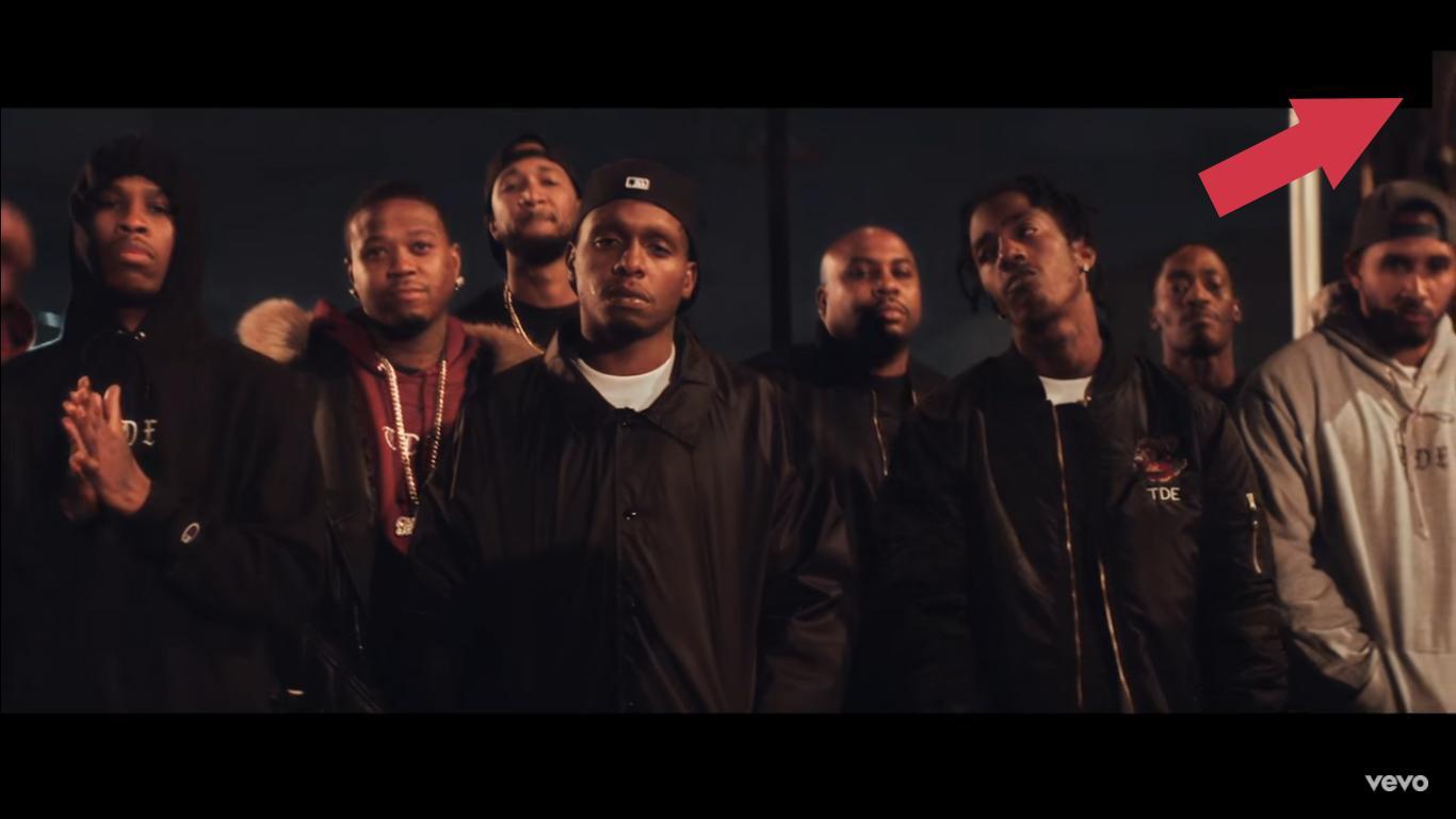 1366x768 Looks like someone forgot something. (Kendrick Lamar's DNA video)