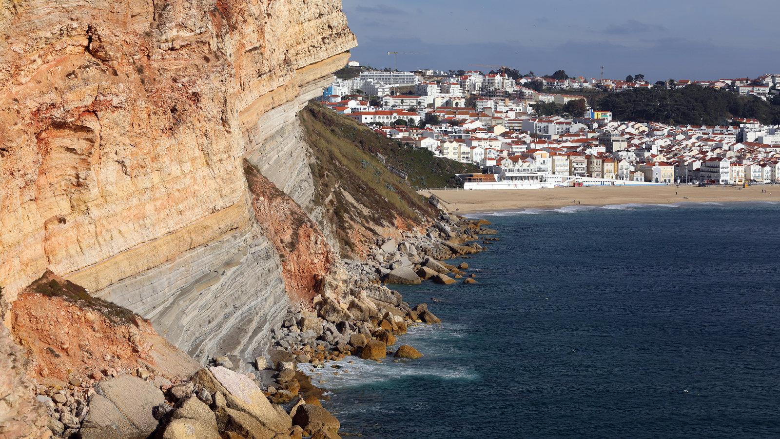 1600x900 This Town Once Feared The 10 Story Waves. Then The Extreme Surfers Showed Up