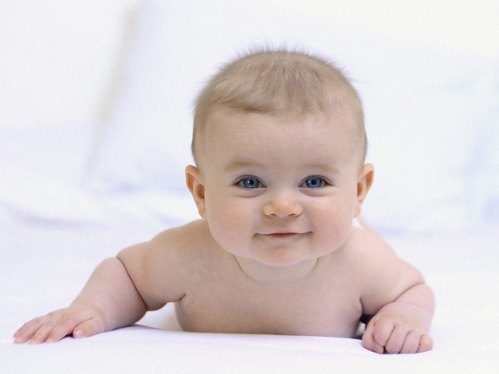 1600x1200 Cute Indian Baby Boy Picture Wallpaper