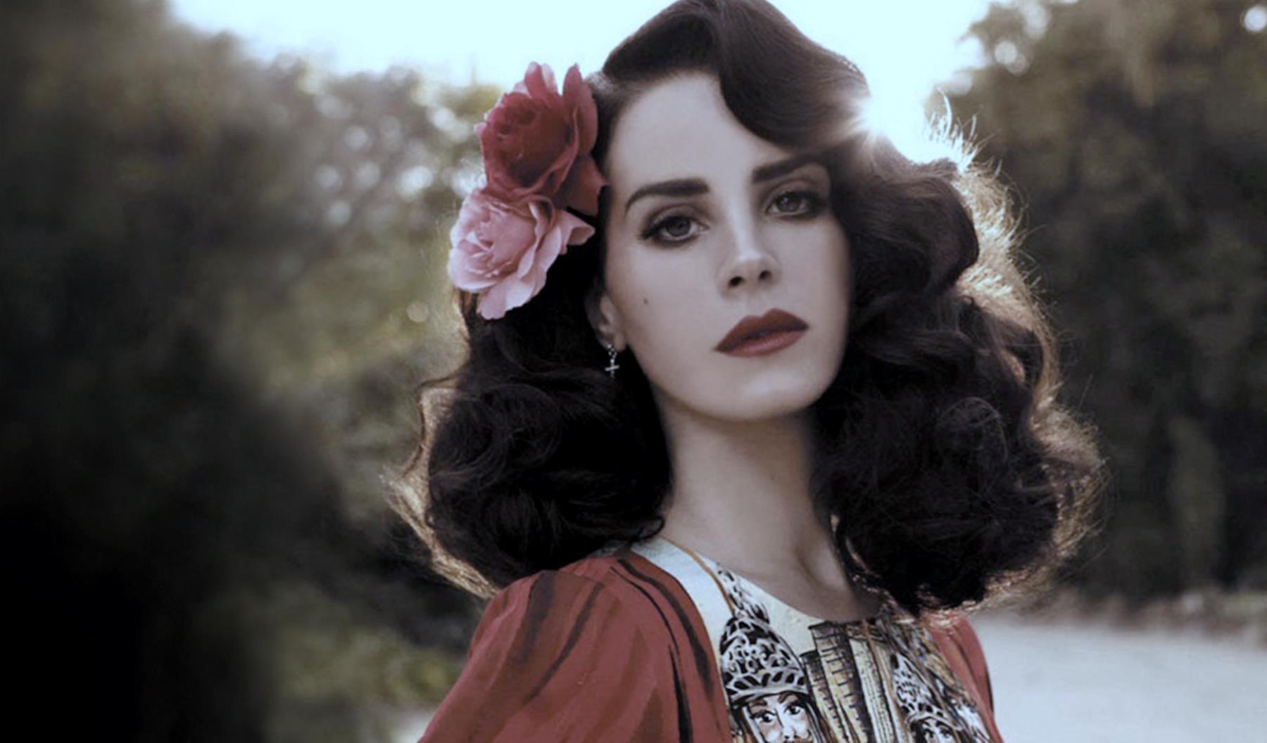1800x1056 Lana Del Rey HD Wallpaper: Captivating