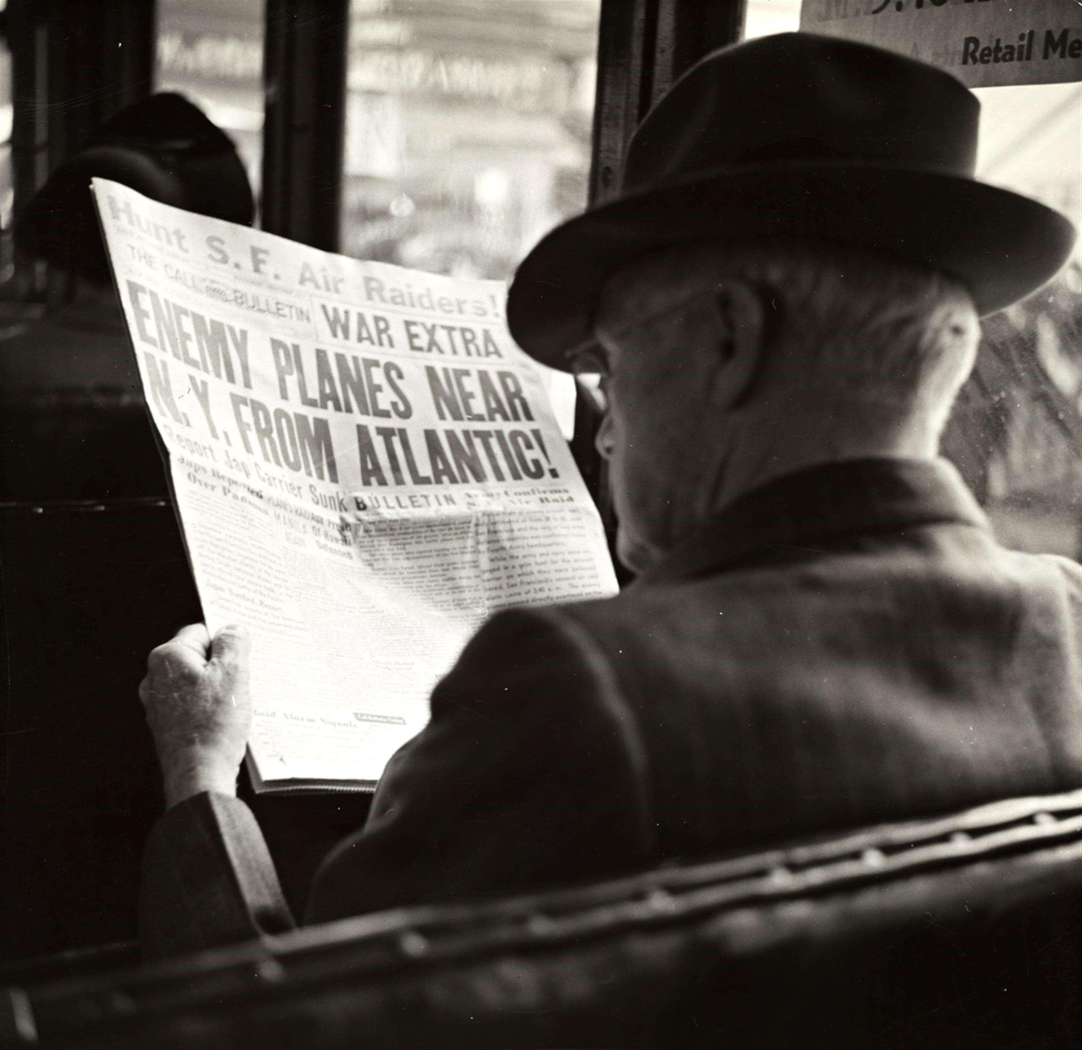 3600x3492 1930s, bus, hat, history, man, newspaper, old photo, person, photo, reading, street, vintage wallpaper