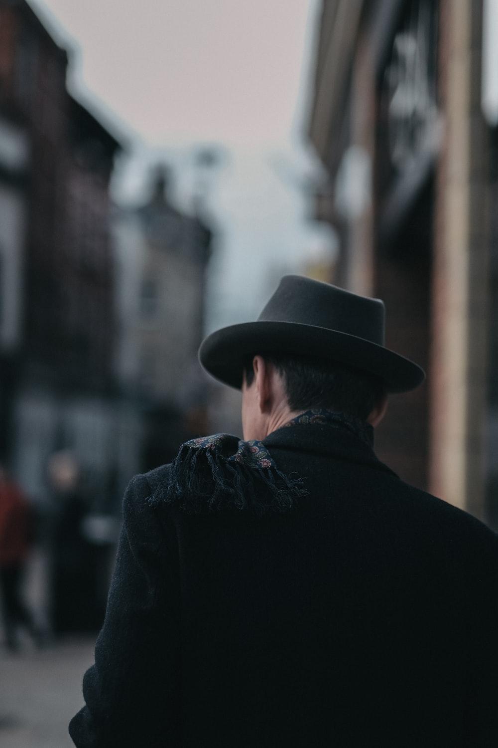 1000x1500 man wearing white fedora hat photo