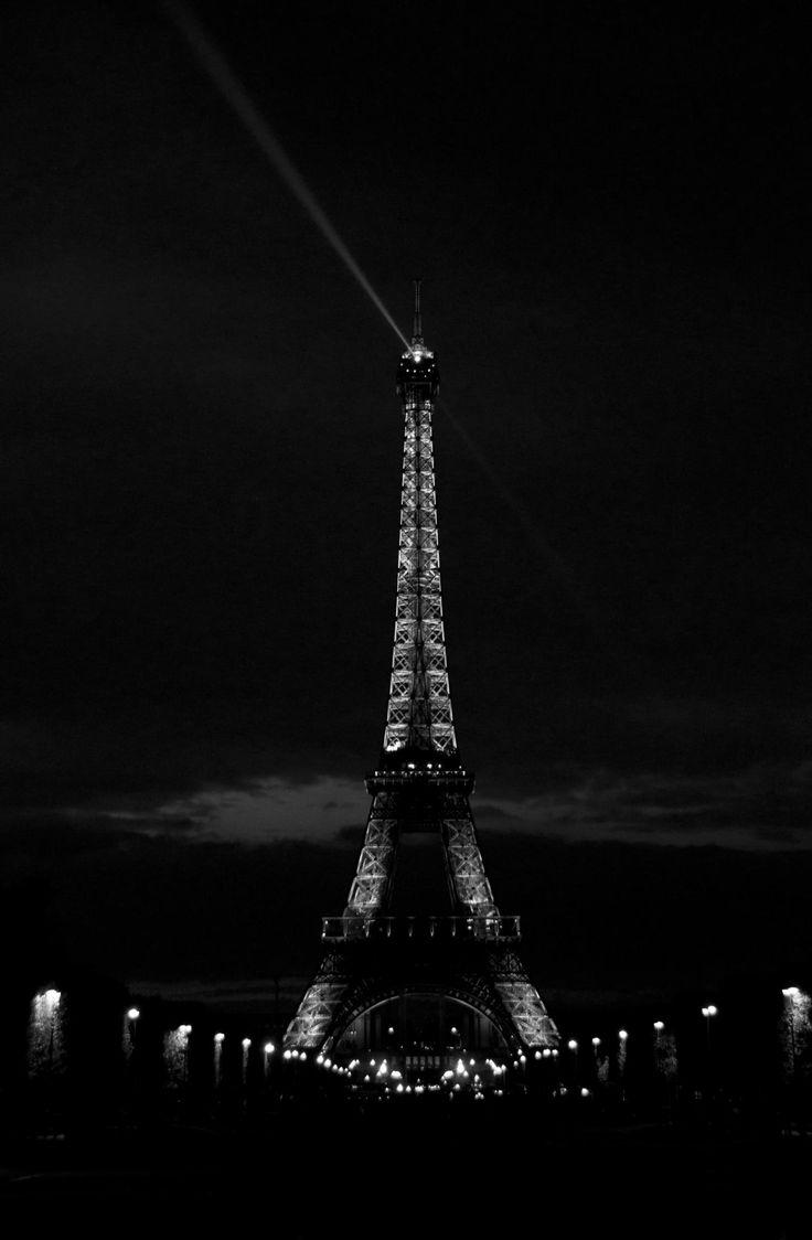 736x1124 Tour Eiffel by Windy Angelinopx. Tour eiffel, Eiffel tower at night, Paris wallpaper