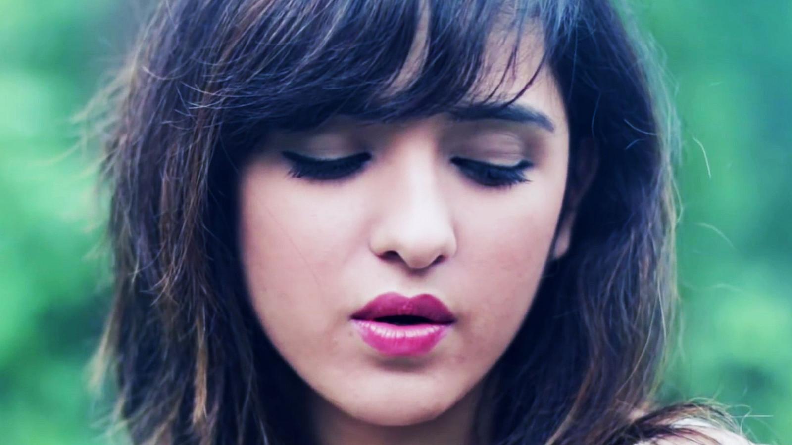 1600x900 Shirley Setia HD Wallpaper 10288