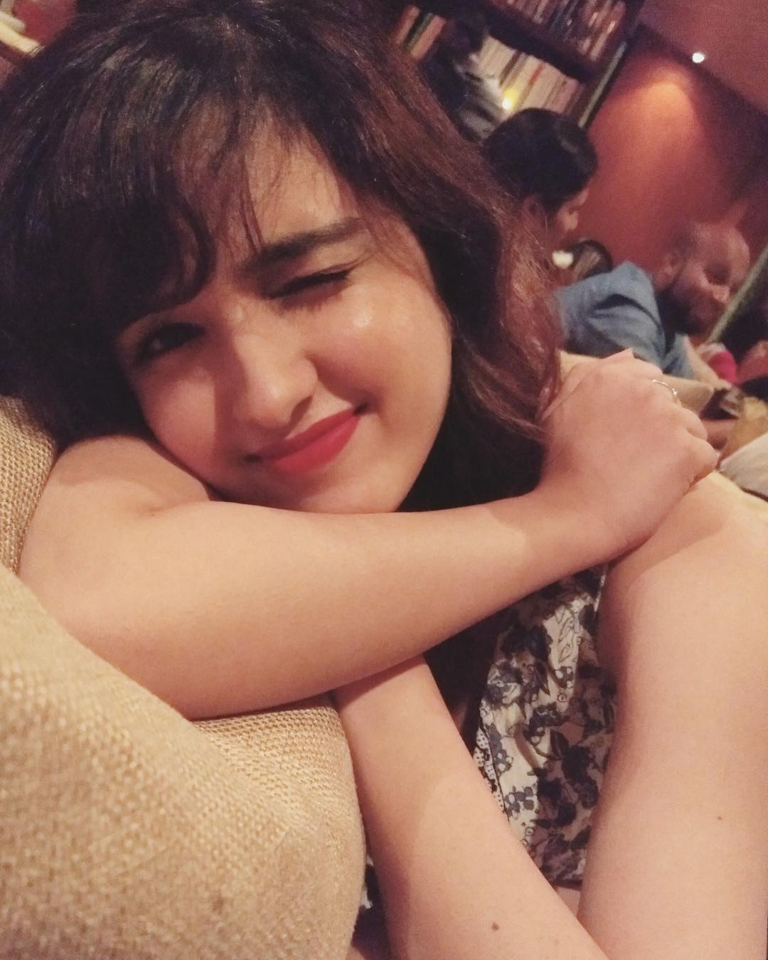 1080x1350 Shirley Setia HD Wallpaper