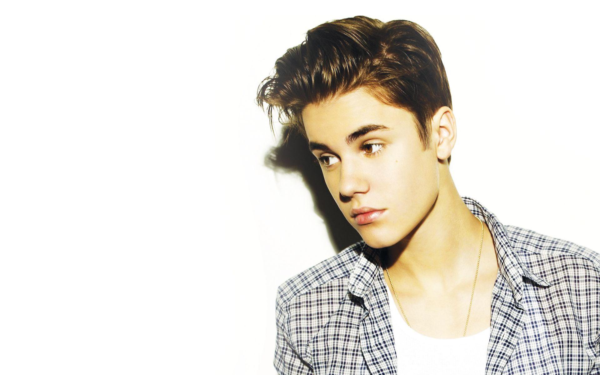1920x1200 Justin Bieber Photo HD wallpaper PC