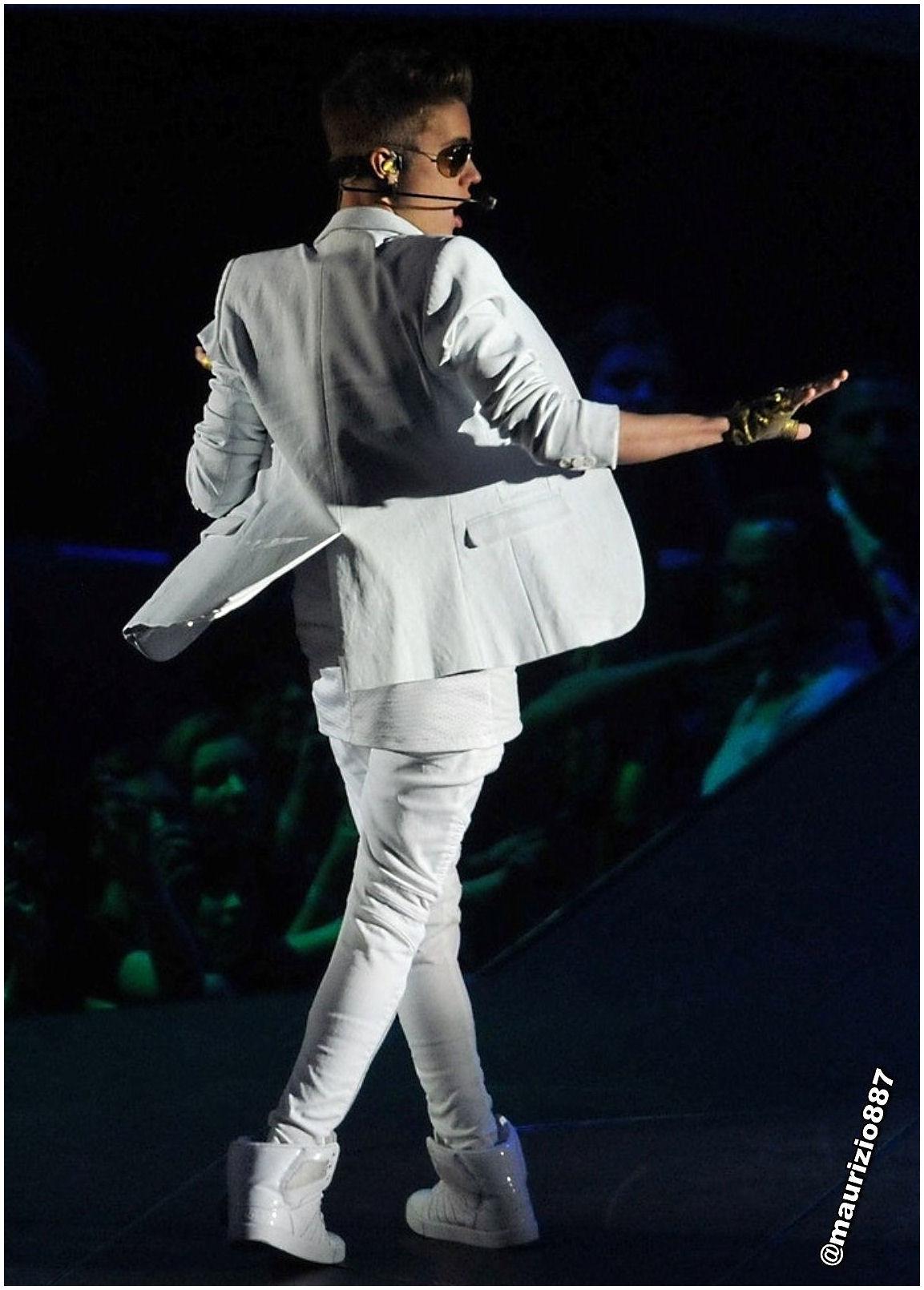 1153x1610 justin bieber, believe, tour, london 2013 Bieber Photo