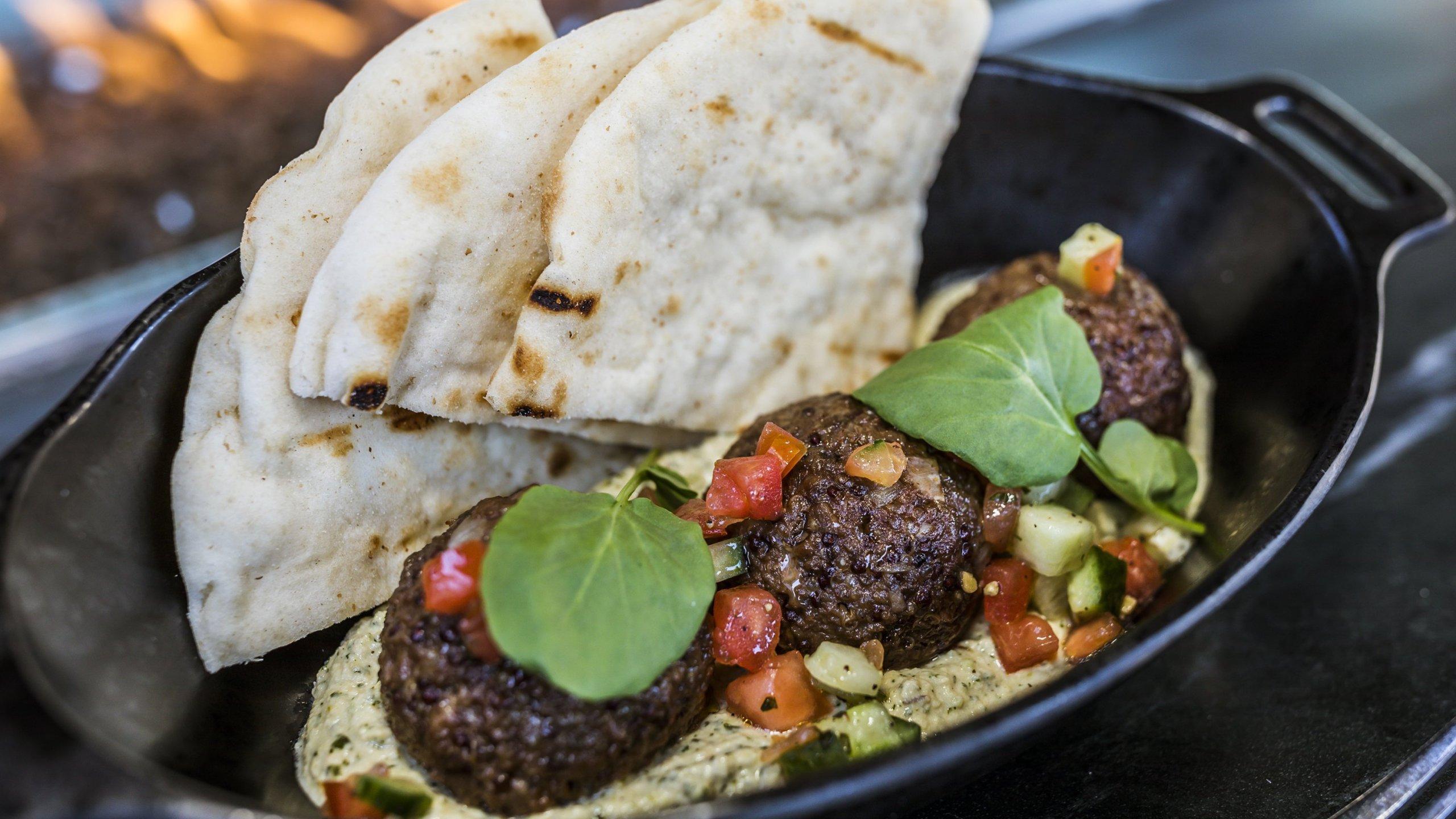 2560x1440 Disney Parks Expanding Vegan Food Options As Plant Based Foods Grow In Popularity