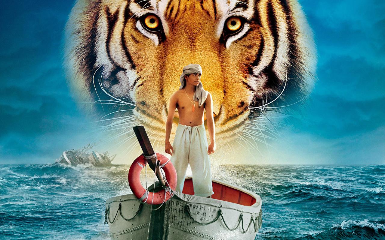 1280x800 Wallpaper Life of Pi tiger Men Sea Movies Boats