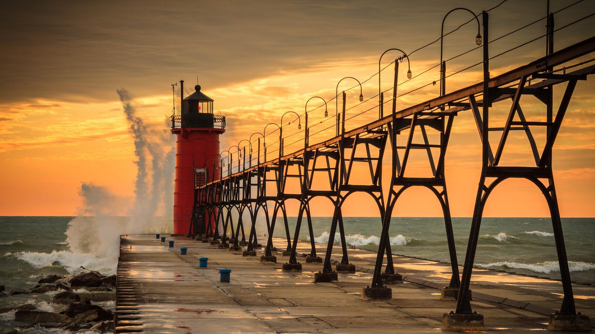 1920x1080 South Haven Lighthouse 2 Express Michigan's High Speed Auto Passenger Ferry