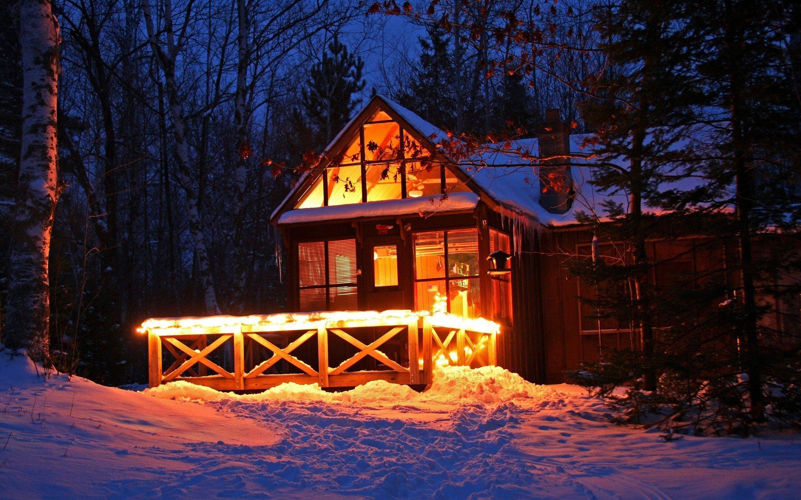 2560x1600 Winter Wallpaper Cabin In The Woods
