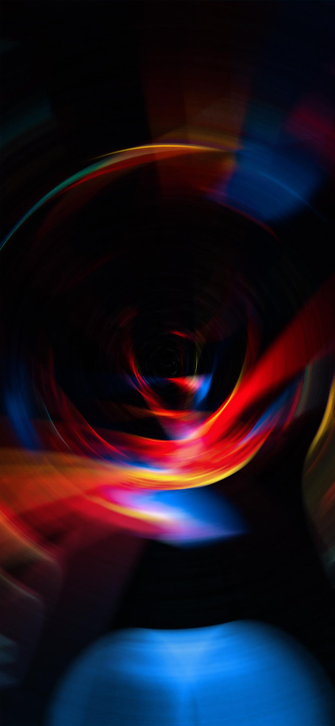 1125x2436 dark mode gradient circle on Twitter