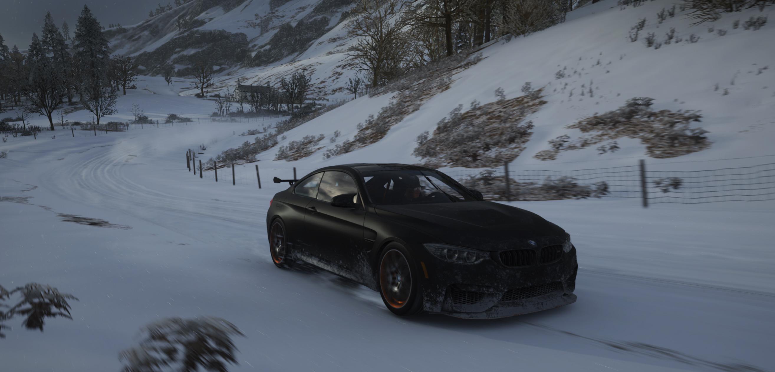 2629x1262 BMW M4 GTS via Forza Horizon 4 taken