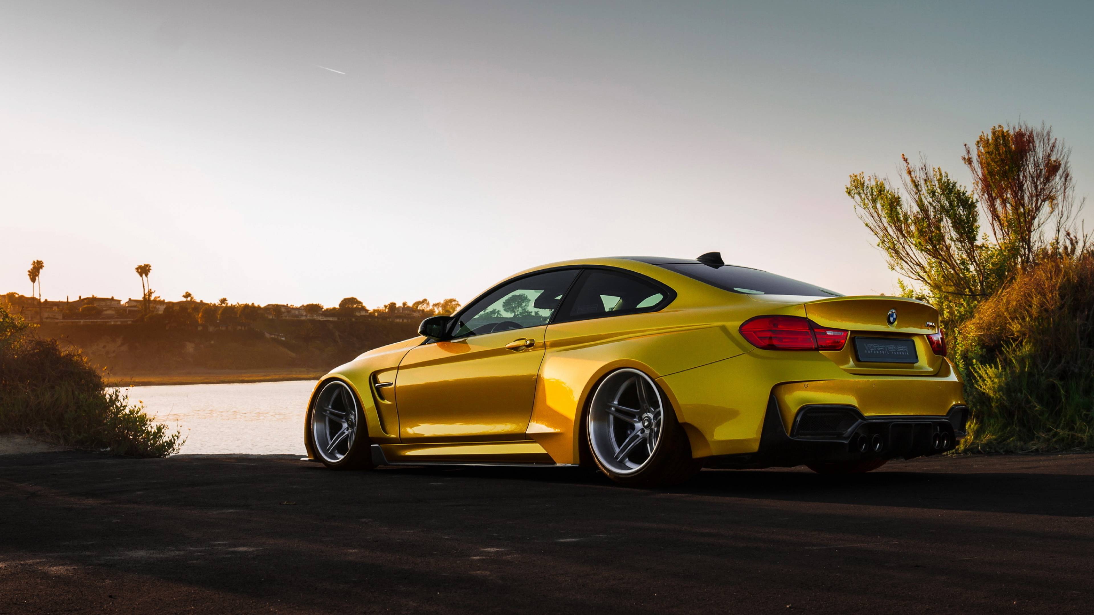 3840x2160 BMW M4 Wallpaper
