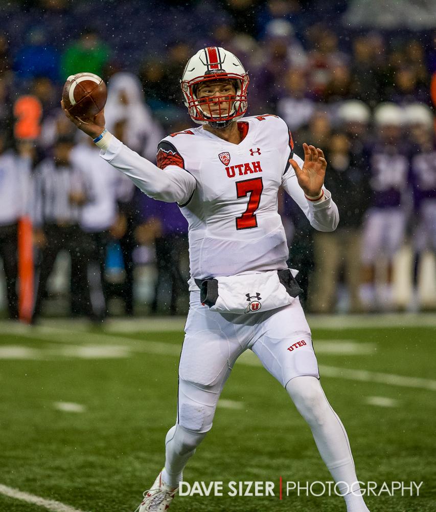 853x1000 Utah Qb Travis Wilson With His Side Arm Delivery