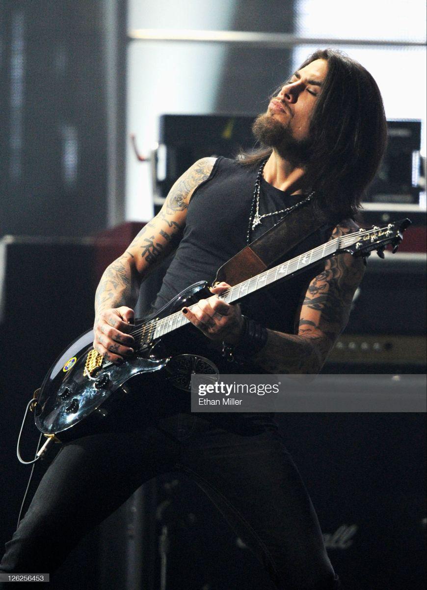870x1200 Dave Navarro. Dave navarro, Dave, Celebs