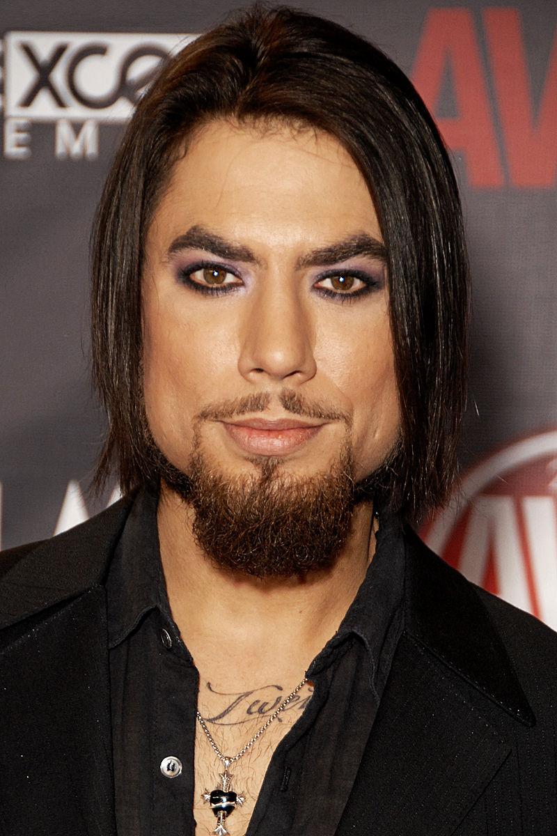 800x1200 Dave Navarro