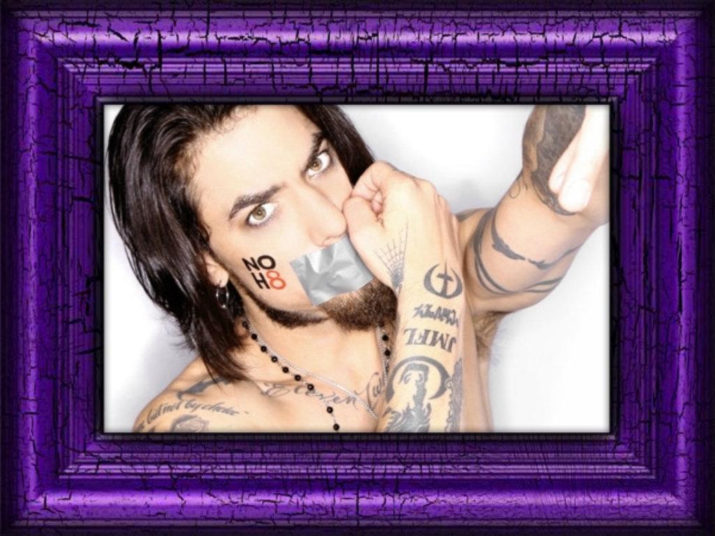 1024x768 dave navarro Navarro Fan Art