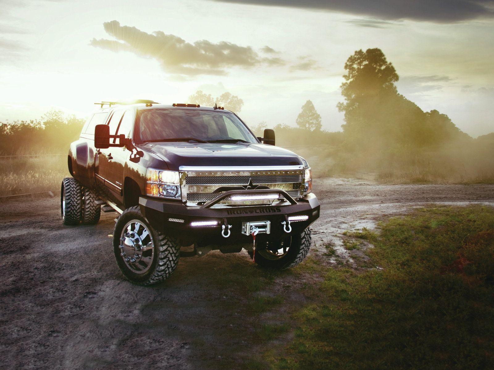 1600x1200 Lifted GMC Trucks Wallpaper 2020