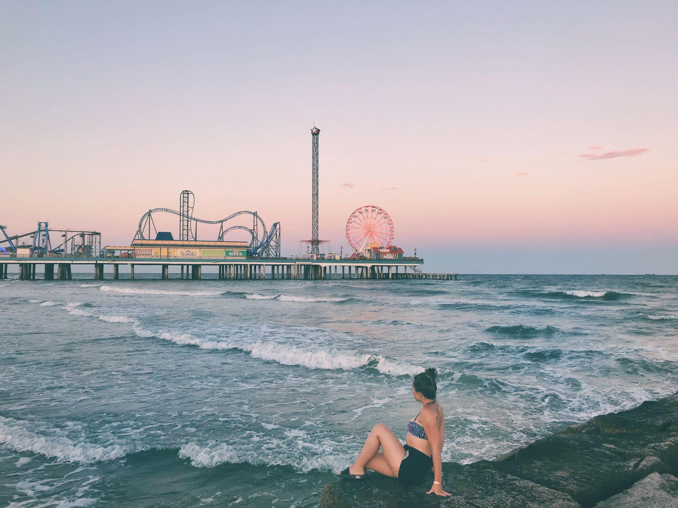 2172x1629 Pleasure Pier in Galveston, TX. IG inanydirection_. #galveston #texas # beach. Galveston beach, Texas beaches, Galveston texas beach