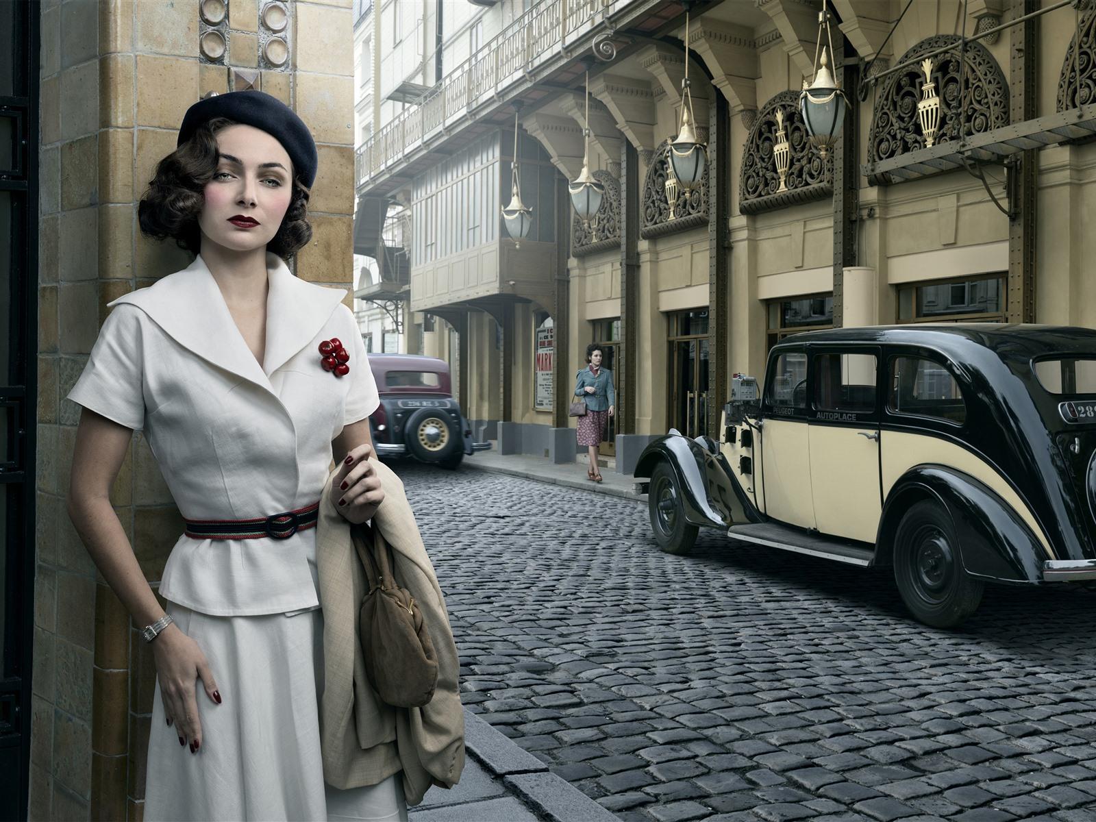 1600x1200 Wallpaper Retro style, girl, city, street, cars 3840x2160 UHD 4K Picture, Image