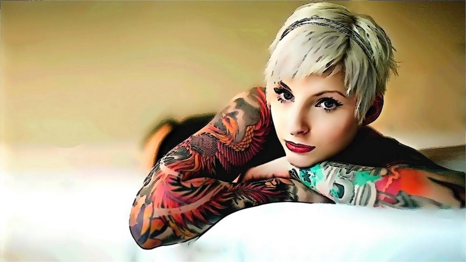 1600x900 BEAUTIFUL AND GIRL WALLPAPER FREE TO DOWNLOAD