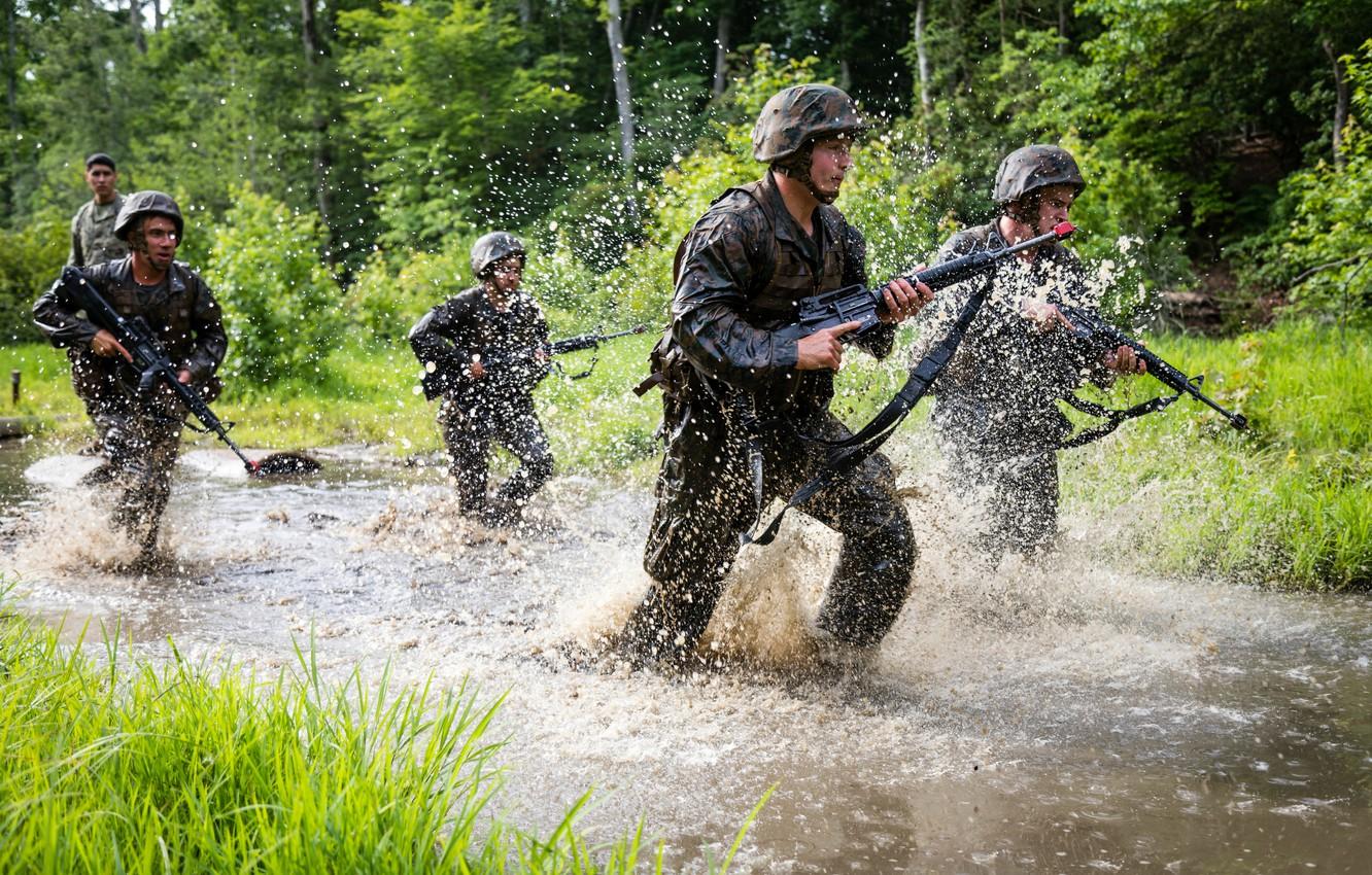 1332x850 Wallpaper gun, USA, soldier, weapon, man, uniform, camouflage, USMC, Americans, Naval Academy image for desktop, section мужчины
