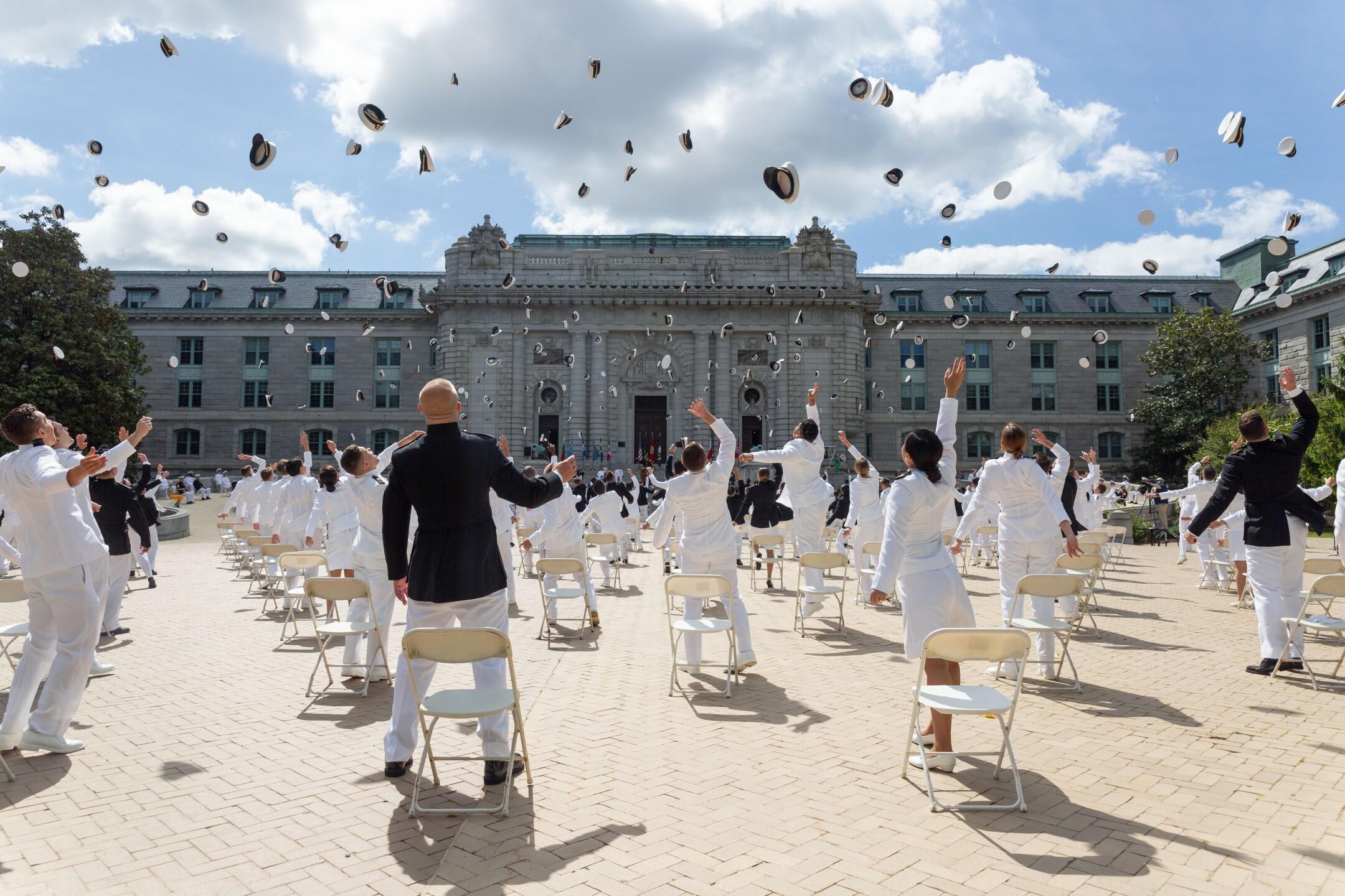 2160x1440 GALLERY: Naval Academy Class Of 2020 Swearing In Events