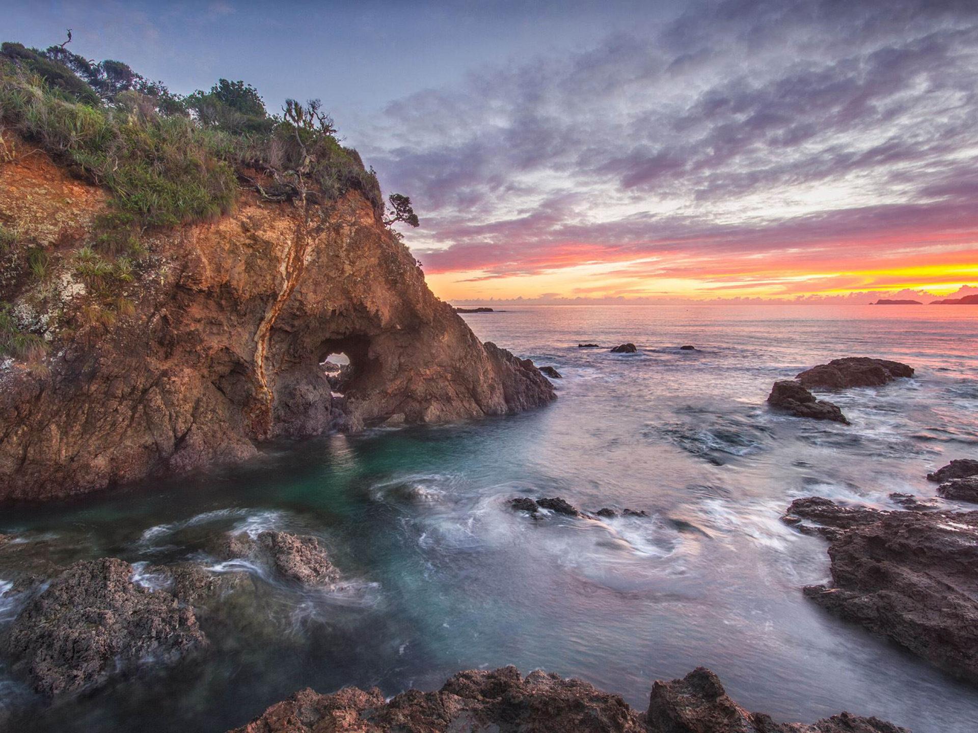 1920x1440 Tapeka Beach Russell Bay Of Islands New Zealand Sunrise Landscape Photography Ultra HD Tv Wallpaper For Desktop Laptop Tablet And Mobile Phones :