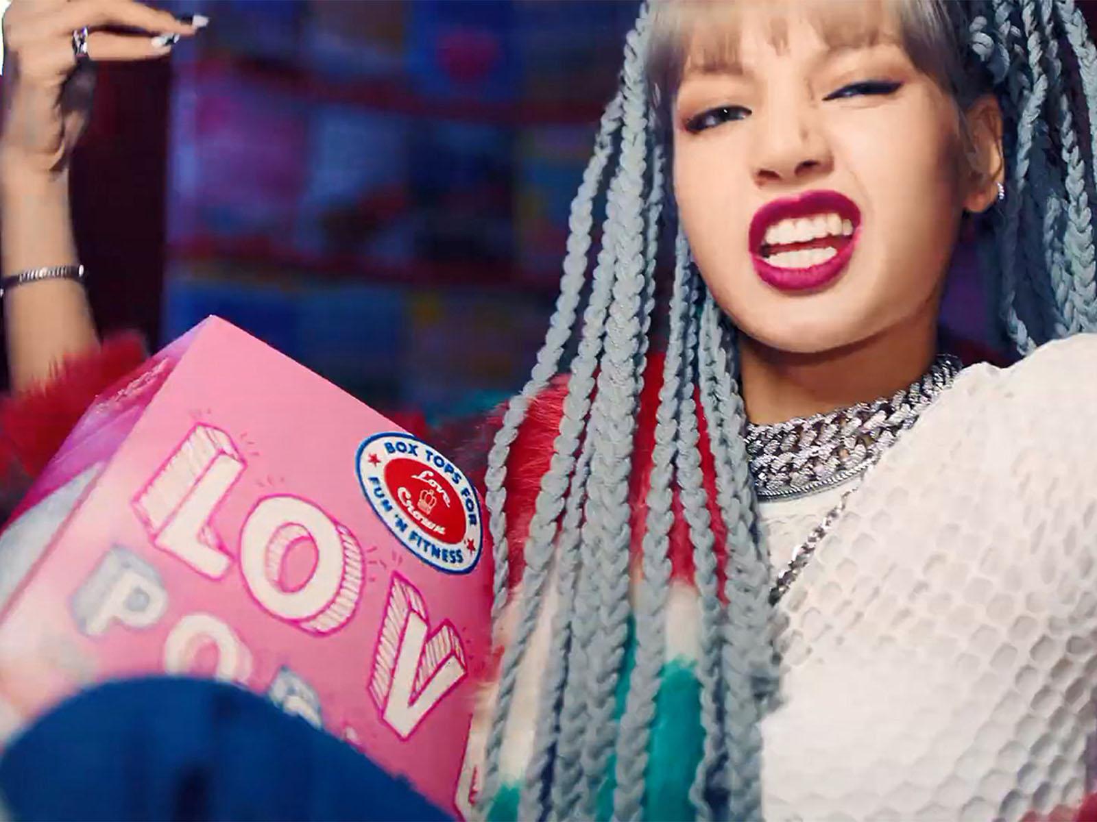 1600x1200 Dress Up Like BlackPink Lisa in Kill This Love Music Video Fashion Request
