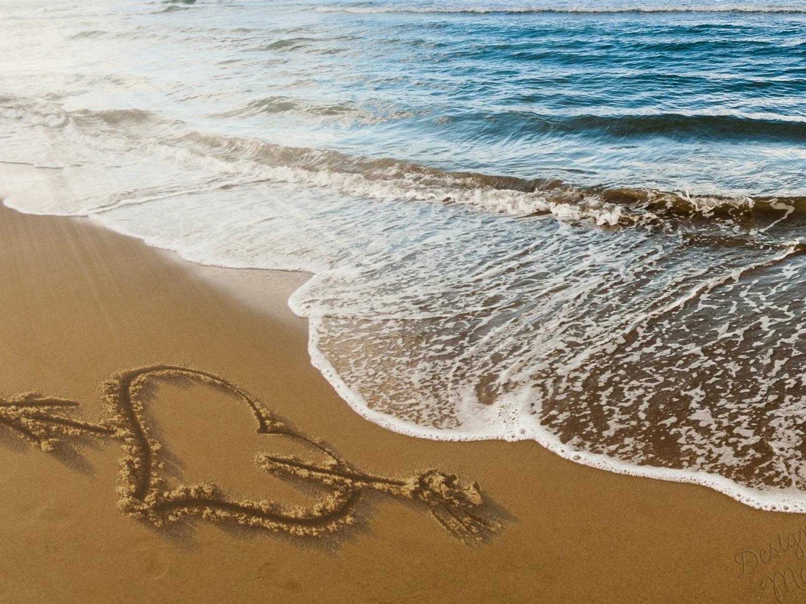 1600x1200 Wallpaper Arrow through heart, beach, sea, waves 1920x1440 HD Picture, Image
