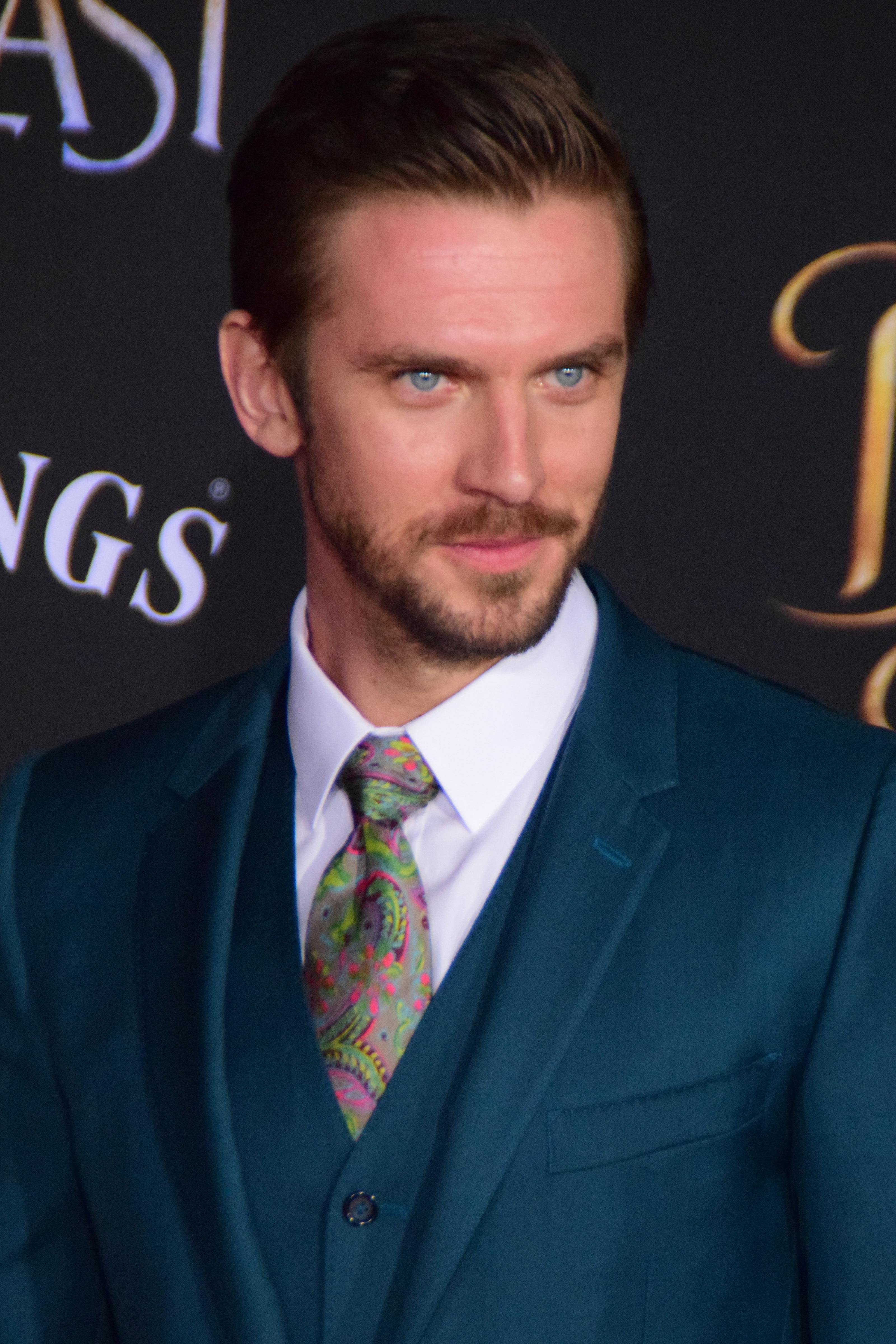 3200x4800 Dan Stevens