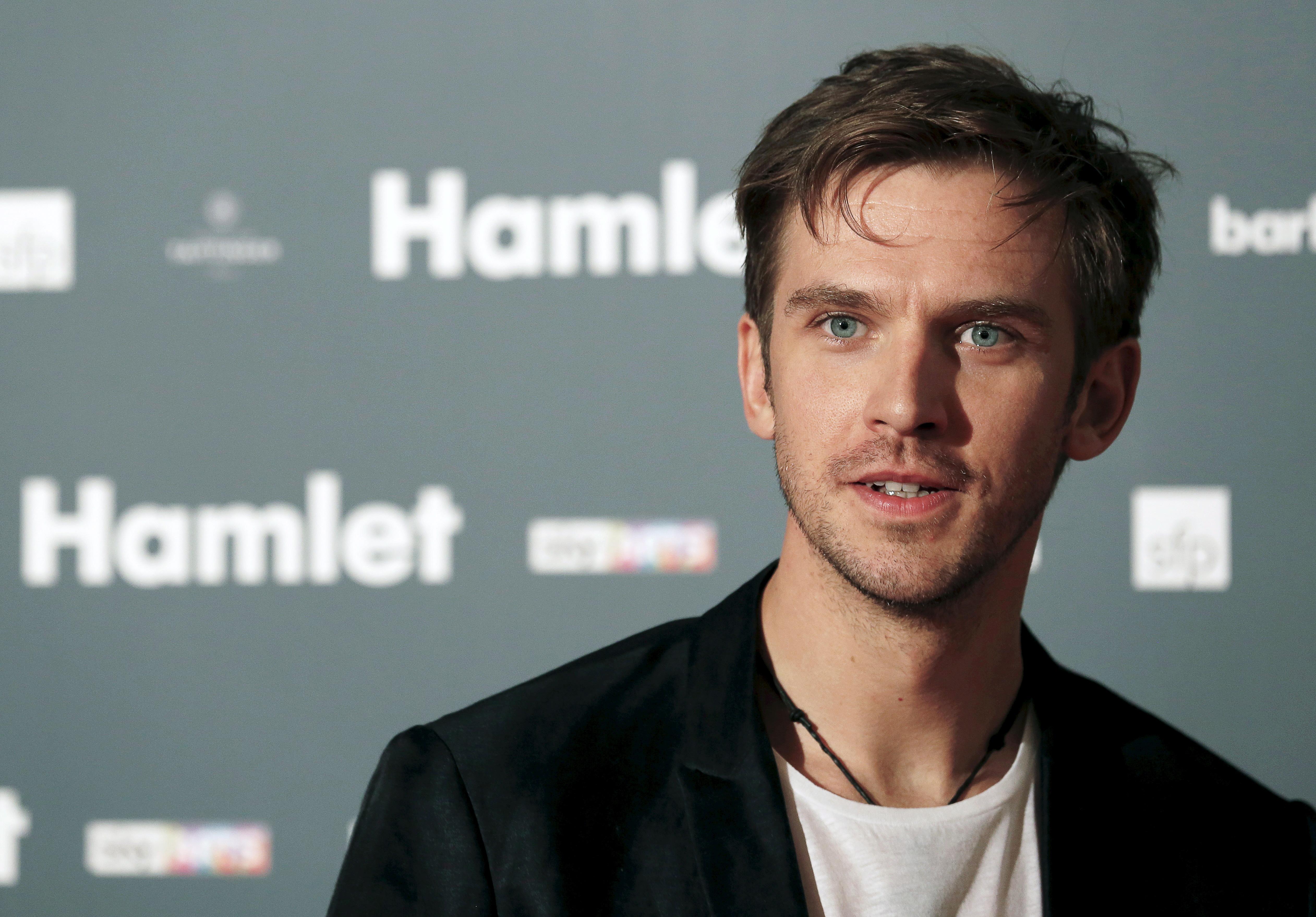 5046x3518 Dan Stevens English Actor Ultra HD Wallpaper