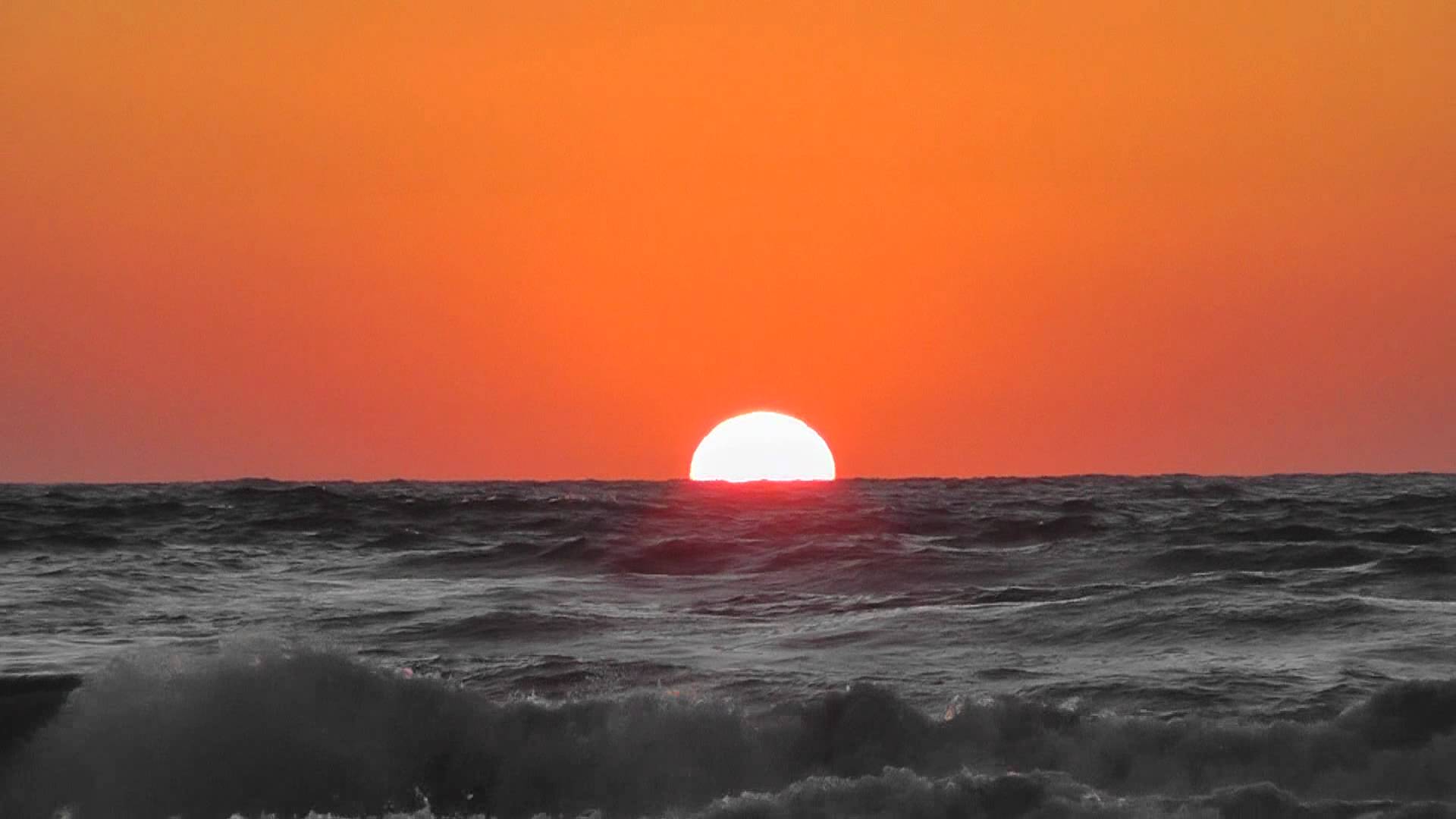 1920x1080 Sunrise Sea HD