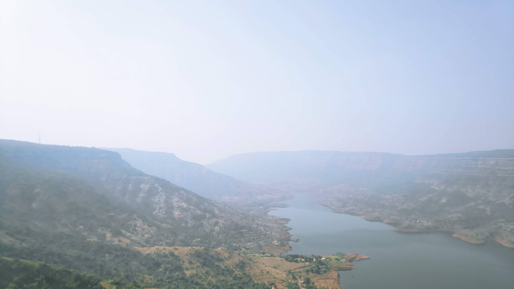 2048x1152 Mahabaleshwar in February