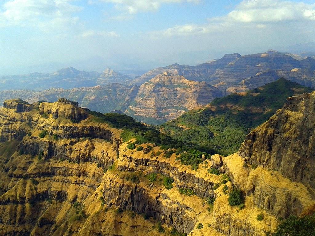 1024x768 Mapro Garden, Panchgani Mahabaleshwar Road, Maharashtra