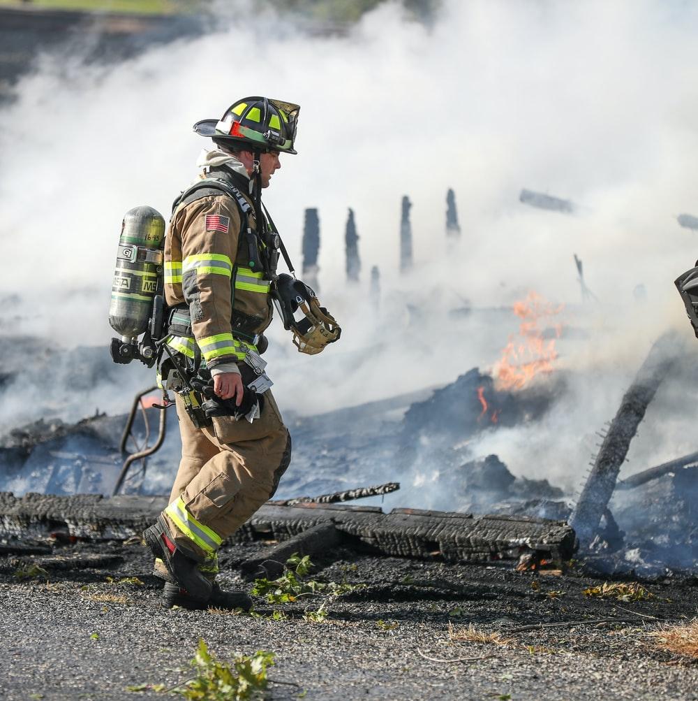 1000x1003 Fireman Picture [HD]. Download Free Image