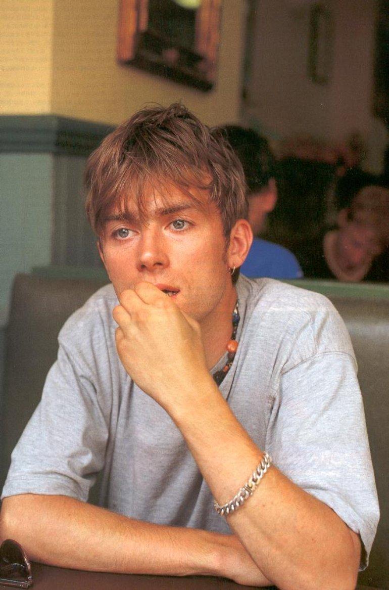 770x1167 Damon Albarn Photo (63 of 356)