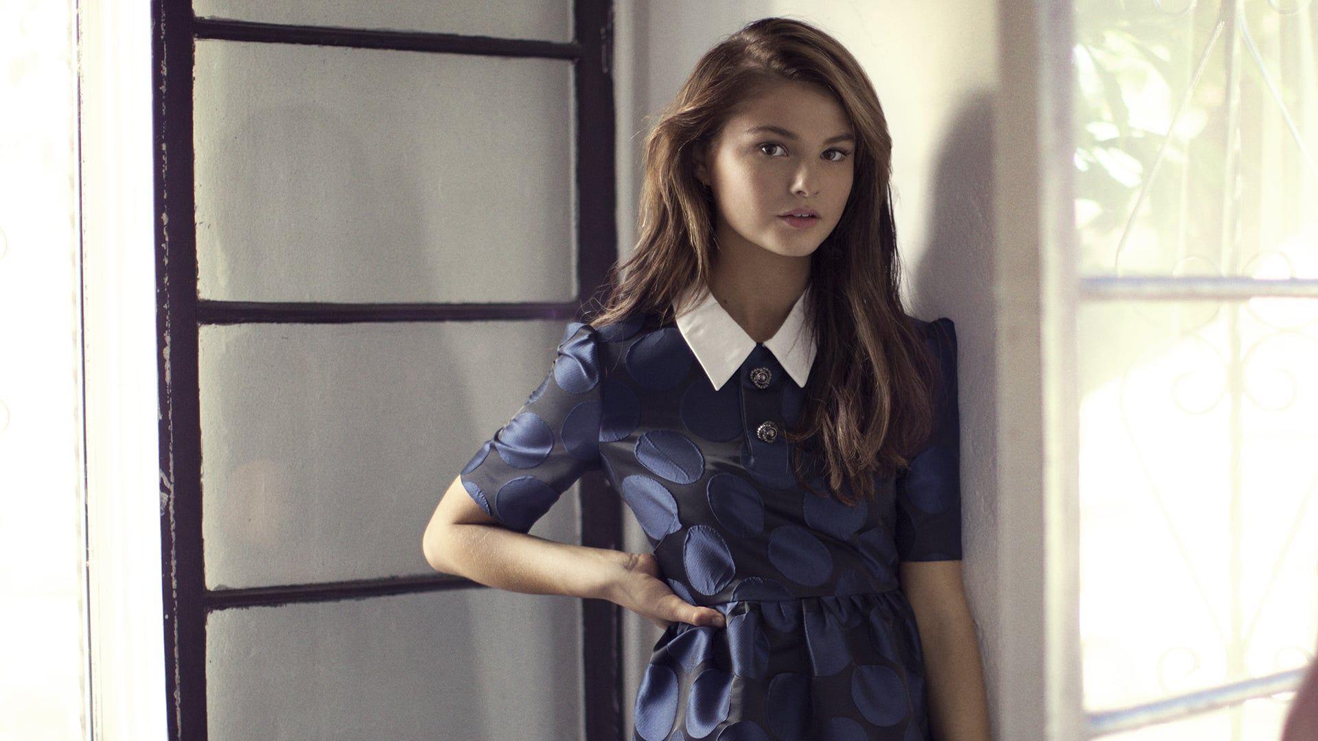 1920x1080 Stefanie Scott HD wallpaper free Download