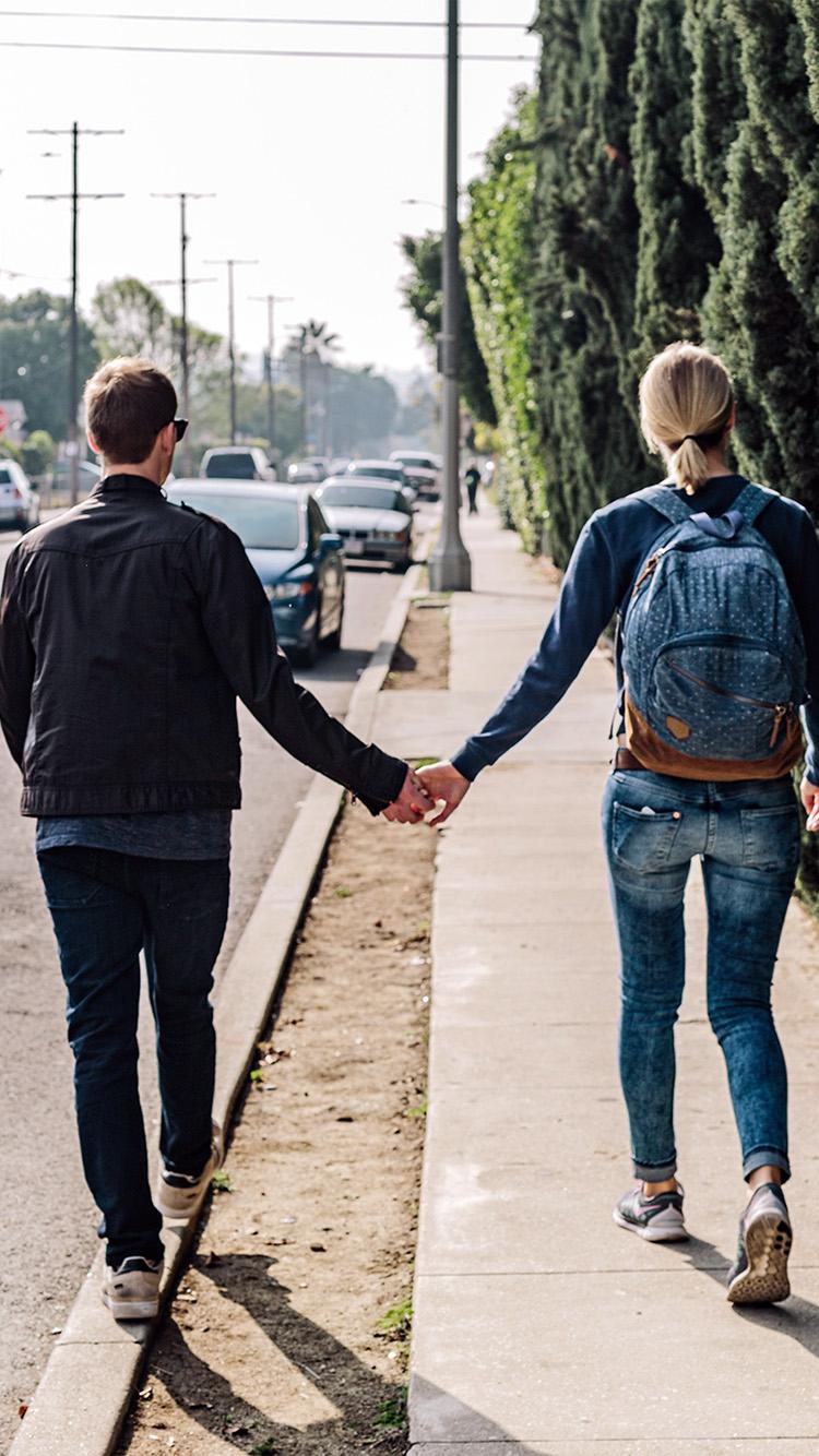 750x1334 iPhone X wallpaper. love couple street hand life walking