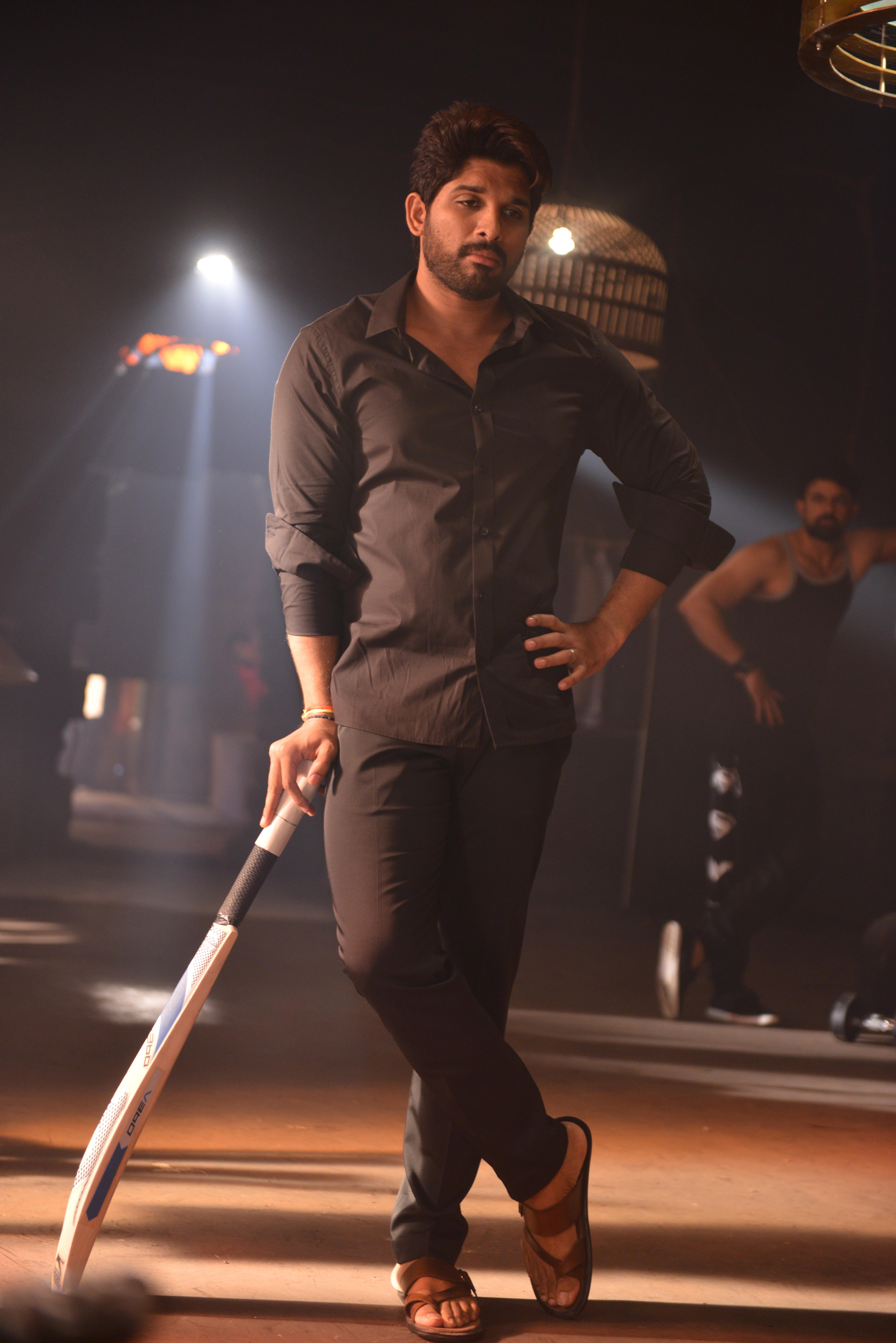 4912x7360 Allu Arjun's DJ movie